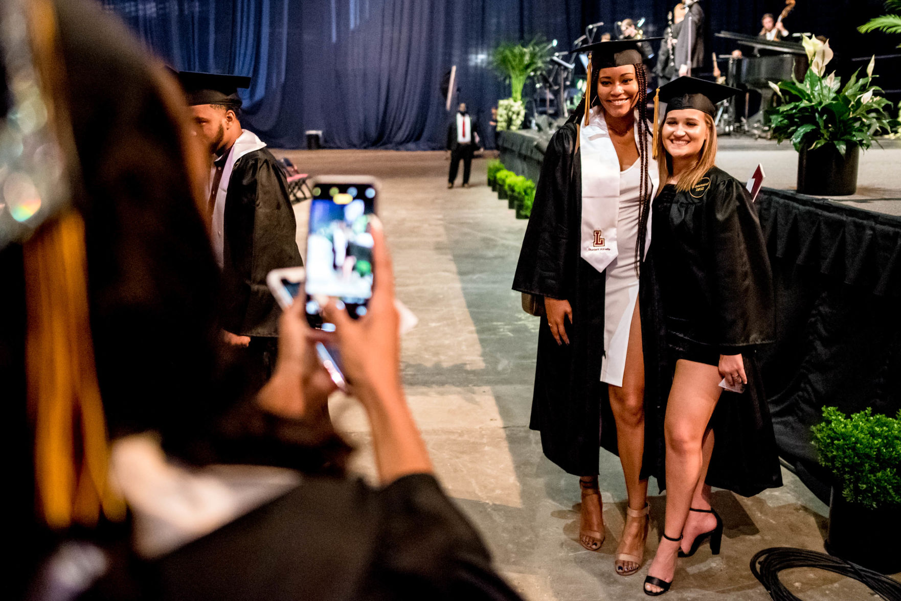 NO.loyolacommencement.051219.119.jpg